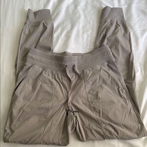 Lululemon Dance Studio Mid-Rise Jogger *Full Length